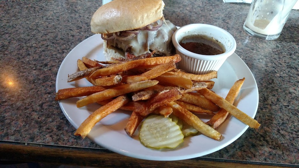 Potters Field Restaurant & Pub | 425 Potters Rd, Buffalo, NY 14220, USA | Phone: (716) 824-1353