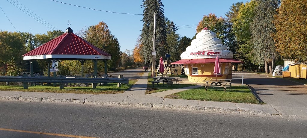 LCBO | 18 Water St, Minden, ON K0M 2K0, Canada | Phone: (705) 286-1311