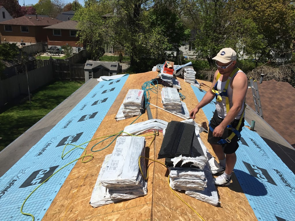 Straight Arrow Roofing | 95 Cayuga St, Brantford, ON N3S 1X1, Canada | Phone: (289) 260-9446