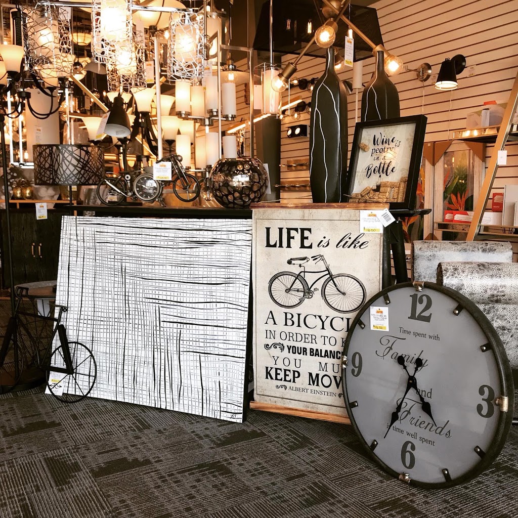 The Lighting Shoppe Chatham | 699 St Clair St, Chatham-Kent, ON N7L 0E9, Canada | Phone: (519) 354-6141
