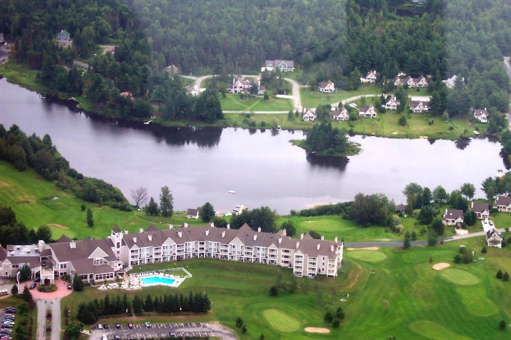 Chalet au Lac de lÉcluse | 9 Rue de lArlequin, Orford, QC J1X 6Z1, Canada | Phone: (819) 843-5779