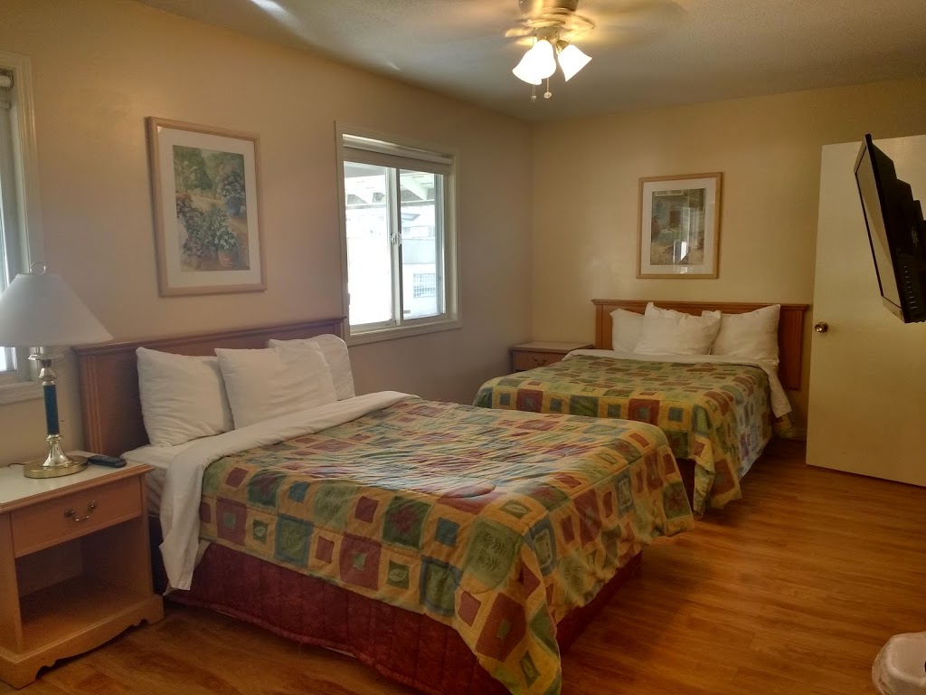 Okanagan Seasons Resort | 1580 BC-33, Kelowna, BC V1X 1Z9, Canada | Phone: (250) 860-5707