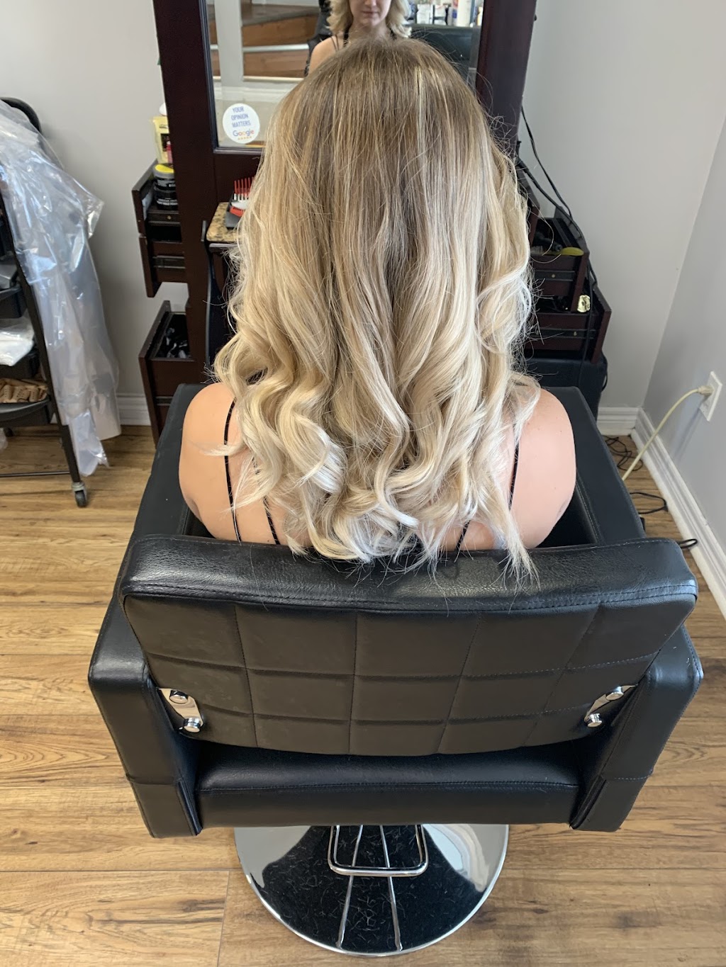 Rianna Hair Design | 133 N Park St, Brantford, ON N3R 4K6, Canada | Phone: (519) 750-3414