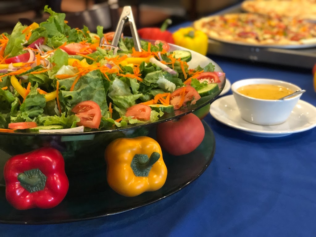 Dalcasas Pizzeria, Breakfast & More | 525 Dale Blvd, Winnipeg, MB R3R 2J8, Canada | Phone: (204) 895-8200