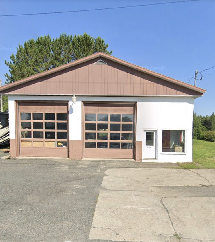 Pat Pièces Motoneiges | 253 Rue Bélair, Saint-Odilon-de-Cranbourne, QC G0S 3A0, Canada | Phone: (418) 386-7522
