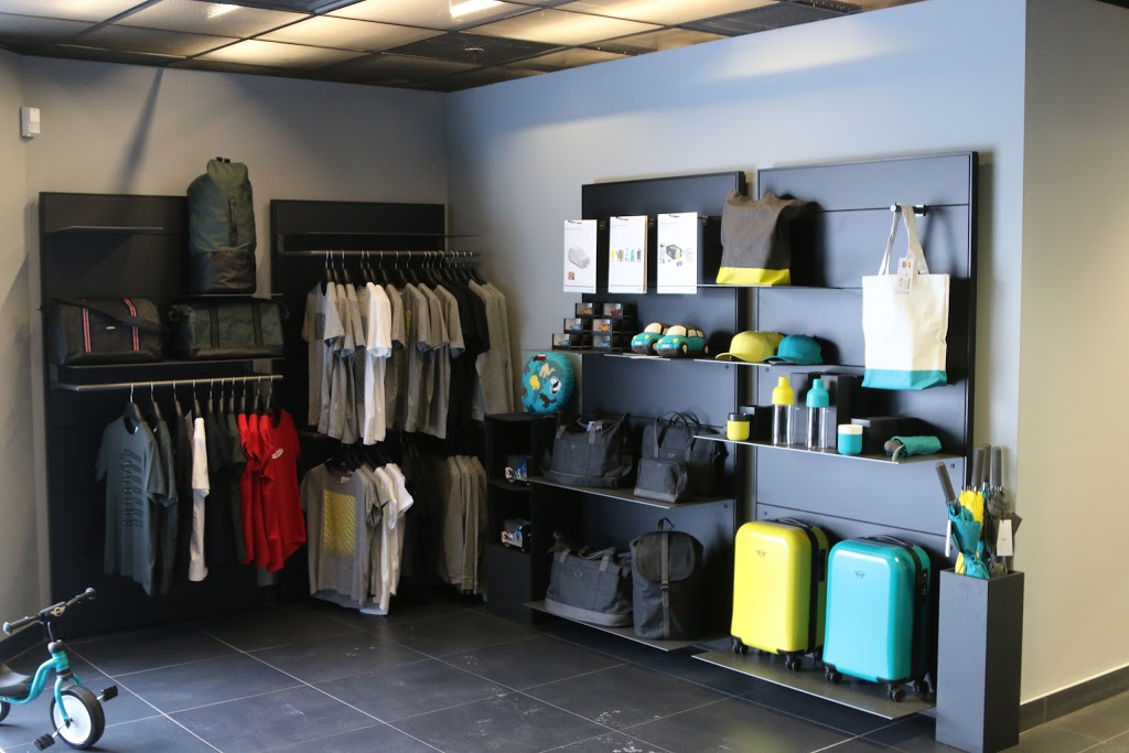 MINI Brossard - Groupe Park Avenue | 8755 Boulevard Taschereau, Brossard, QC J4Y 1A4, Canada | Phone: (450) 445-6464