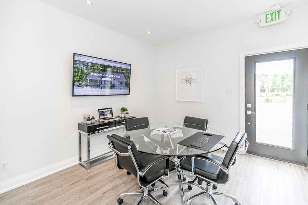 Harvey Kalles Real Estate Ltd. - Aben Team | 13 Minerva St E, Huntsville, ON P1H 1P2, Canada | Phone: (705) 788-4770