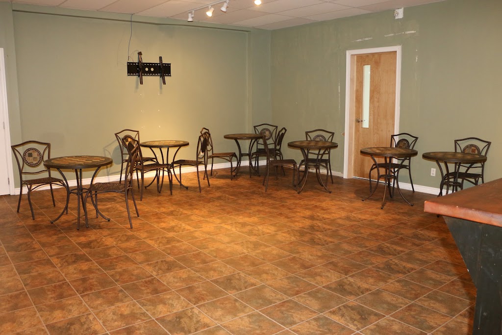 Pinegrove Fellowship Church | 295 Taylor Rd, Bracebridge, ON P1L 1K1, Canada | Phone: (705) 645-4771