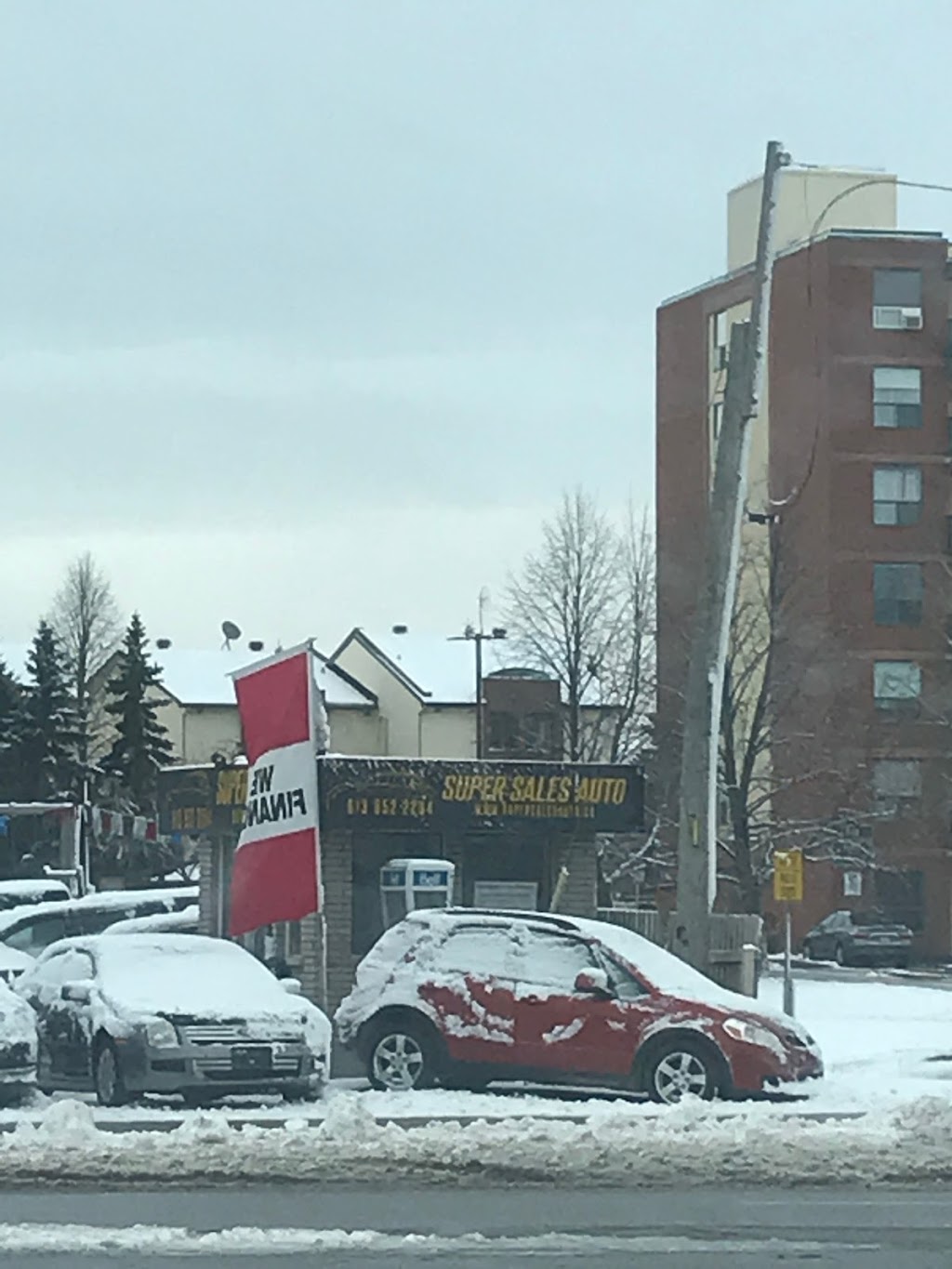 Super Sales Auto | 916 Montreal Rd, Ottawa, ON K1K 0S8, Canada | Phone: (613) 852-2294