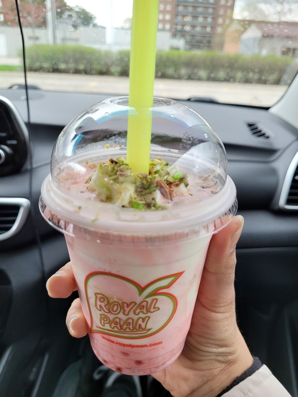 Royal Paan | 1579 Oxford St E, London, ON N5V 1W5, Canada | Phone: (226) 663-7270