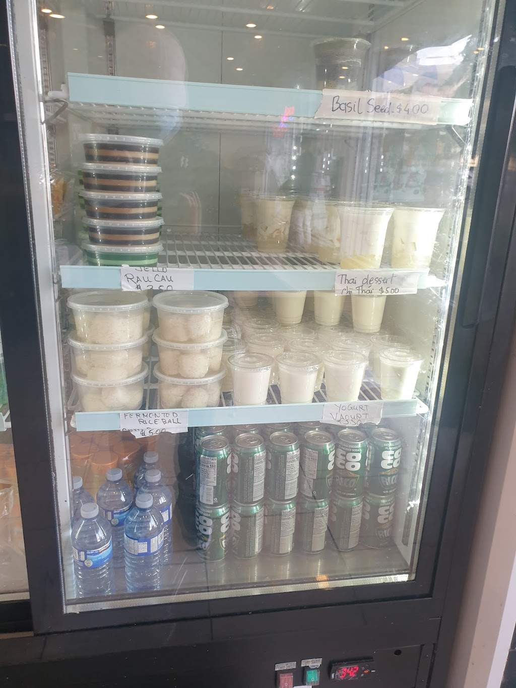Ba-Le Deli & Bakery | 701 Kingsway, Vancouver, BC V5T 2R7, Canada | Phone: (604) 875-0088