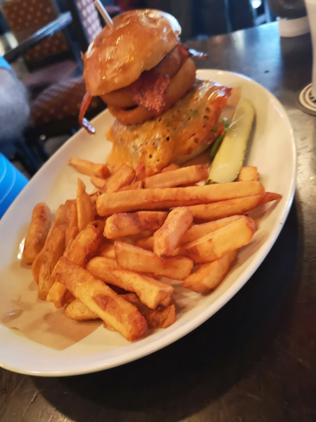 Fionn MacCool’s | 1875 Regent St, Sudbury, ON P3E 3Z7, Canada | Phone: (705) 522-8827