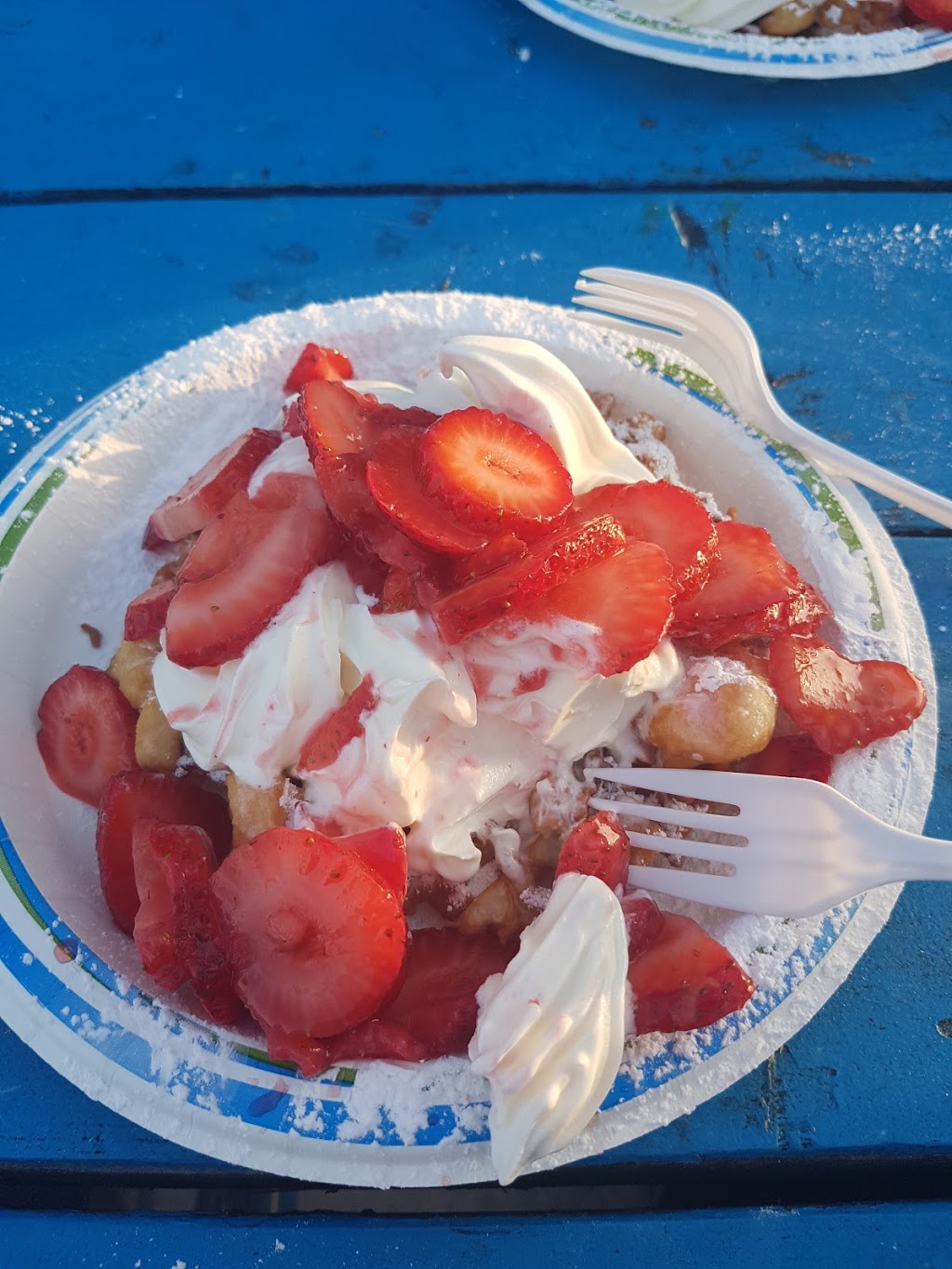 Funnel Tunnel | 14 1st St N, Wasaga Beach, ON L9Z 2K2, Canada | Phone: (705) 429-1169