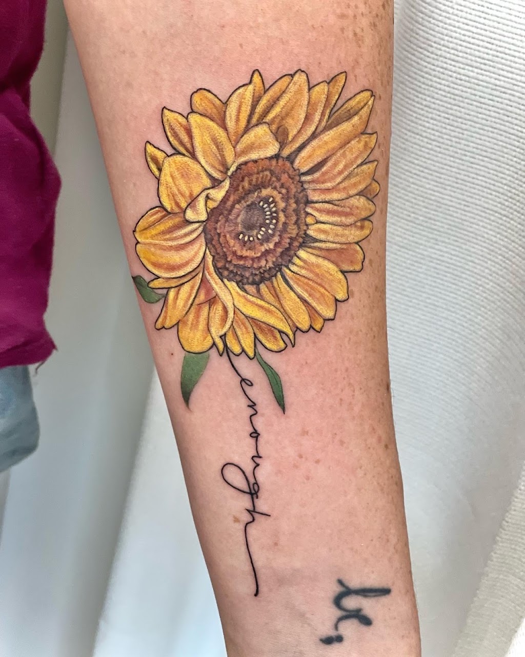 Heart to Hand Tattoo | 32818 7th Ave Unit #302, Mission, BC V2V 2C3, Canada | Phone: (604) 302-7152