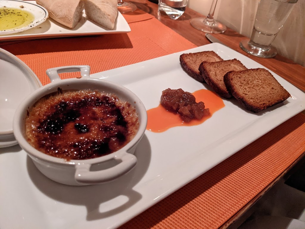 Clémentine | 2459 Rue de lÉglise, Val-David, QC J0T 2N0, Canada | Phone: (819) 322-2111