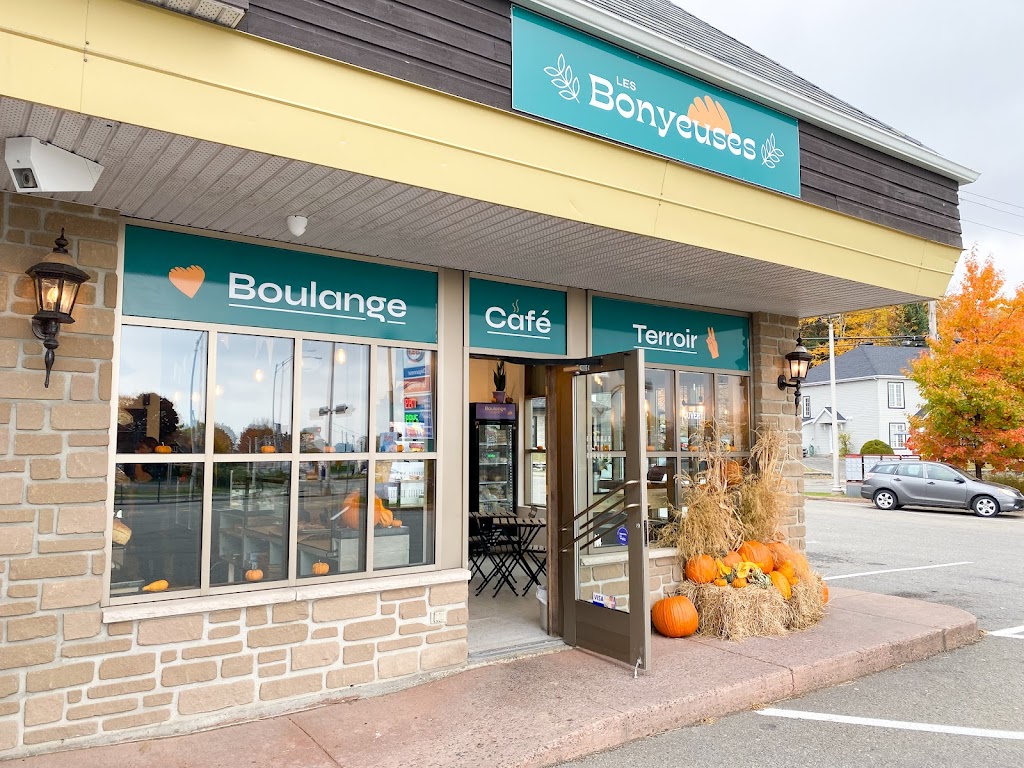 Les Bonyeuses | Boulange, café & terroir | 10997 Bd Sainte-Anne, Beaupré, QC G0A 1E0, Canada | Phone: (418) 760-8777