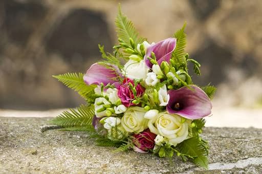 Floral Temptations | 13236 Ilderton Rd, Ilderton, ON N0M 2A0, Canada | Phone: (519) 666-2032