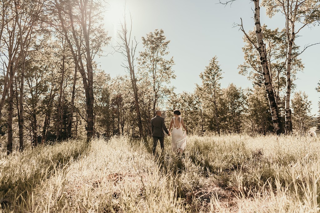 Roots and Roses | Cochrane Wedding Venue | 273039 Beaupre Creek Rd, Rocky View, AB T0M 2E0, Canada | Phone: (403) 818-7724