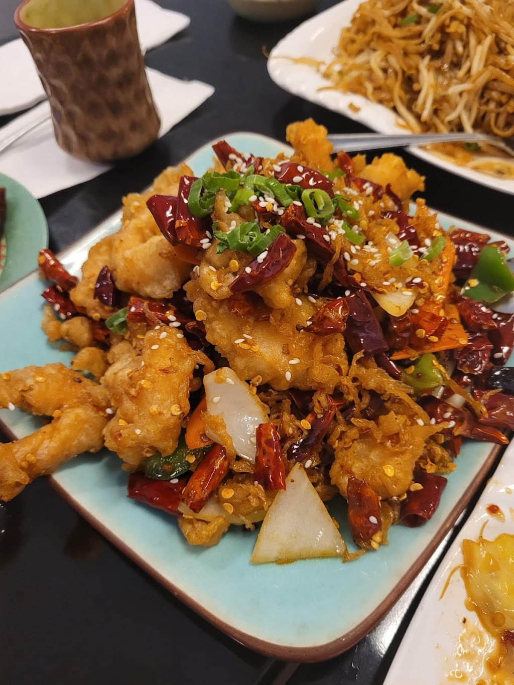 Yuan Lei Restaurant Gourmet | 4880 Bd des Sources, Dollard-des-Ormeaux, QC H8Y 3C7, Canada | Phone: (514) 418-8726
