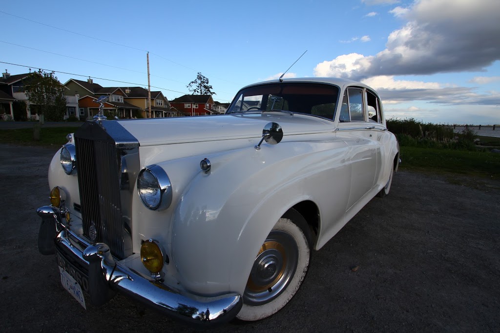 Kantorov Custom Upholstery | 12411 Trites Rd, Richmond, BC V7E 6J7, Canada | Phone: (604) 317-7923