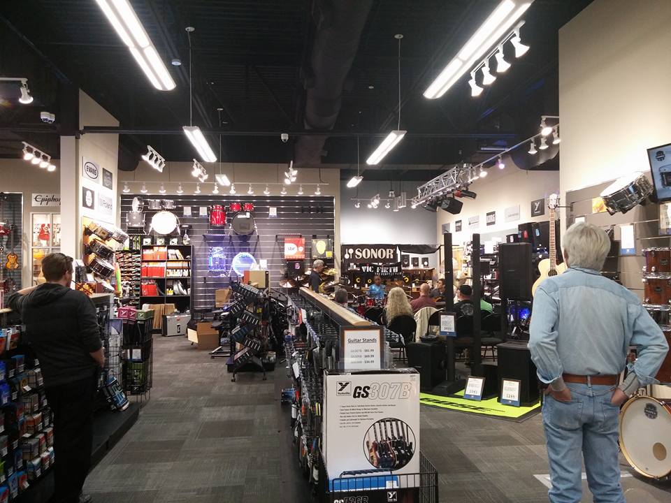 Long & McQuade Musical Instruments | 28 Roy Blvd, Belleville, ON K8N 0L9, Canada | Phone: (343) 600-0124