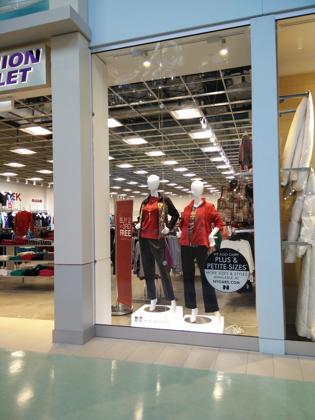 Nygard Fashion Outlet | 5000 Canoe Pass Way #414, Tsawwassen, BC V4M 4G9, Canada | Phone: (604) 948-8814