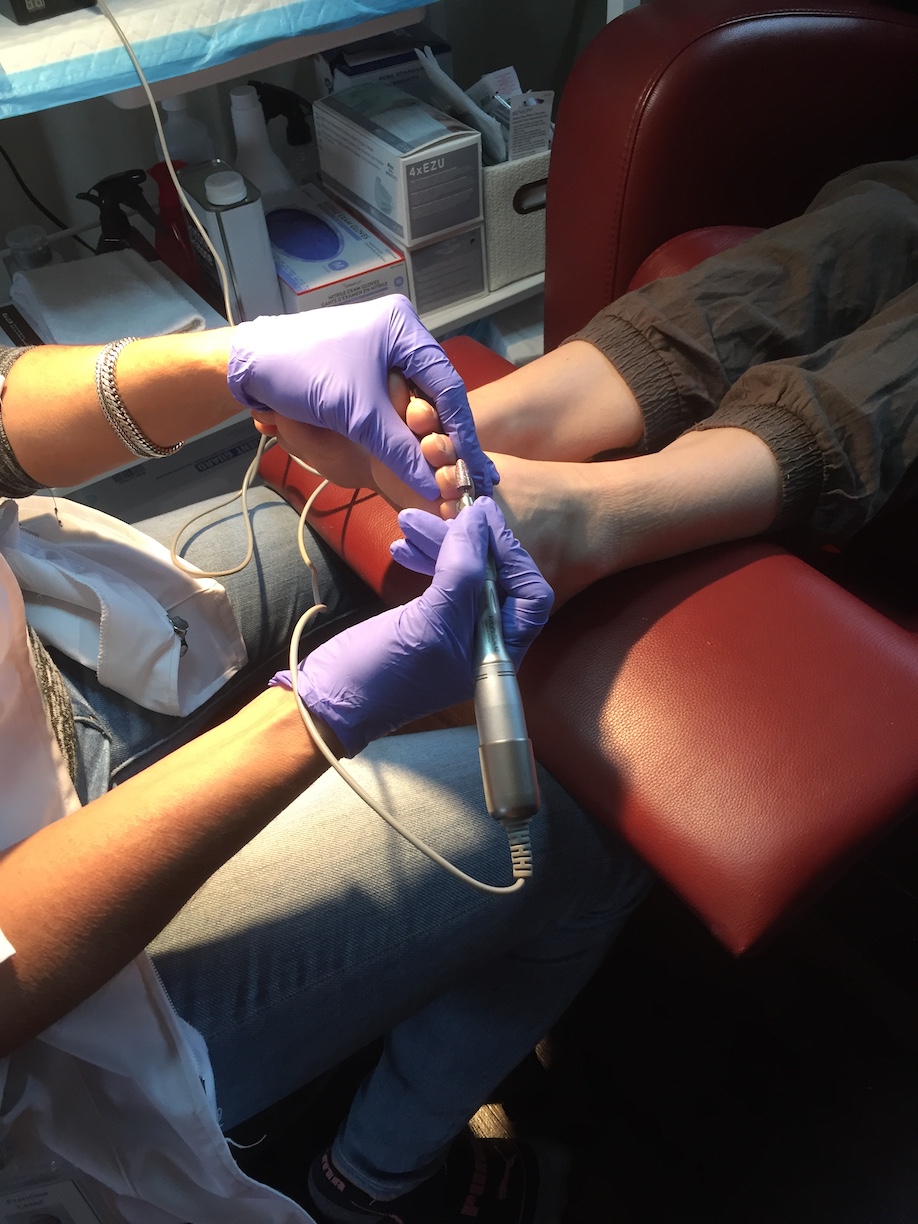 Francine Lebel - Infirmière auxiliaire en soins podologiques | 3110 Avenue Malo, Brossard, QC J4Y 1B5, Canada | Phone: (514) 638-0157