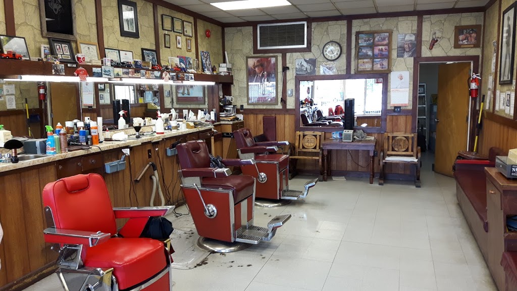 Bishoffs Barber & Hairstyling | 3330 17 Ave SE, Calgary, AB T2A 0P9, Canada | Phone: (403) 272-0116