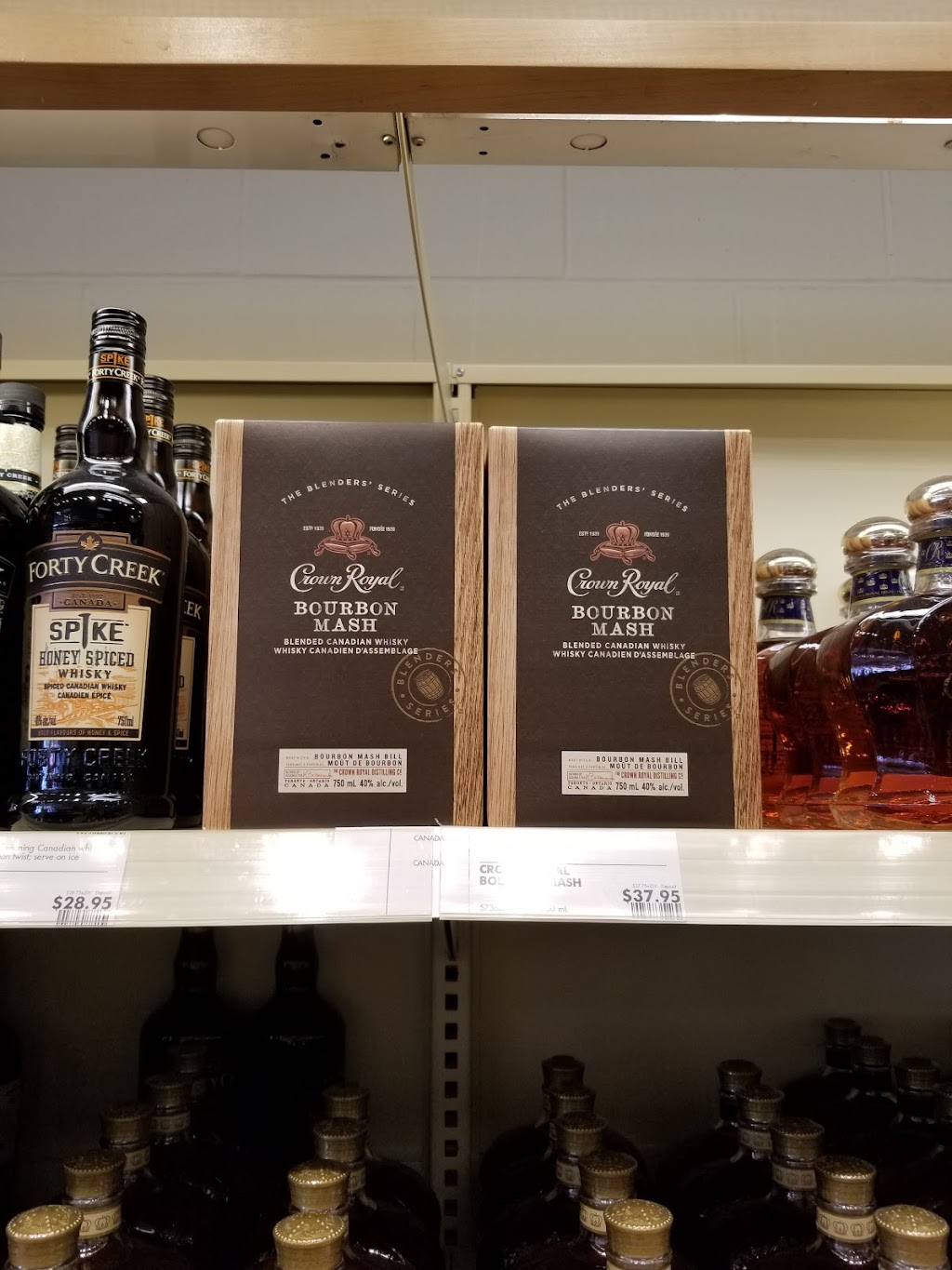 LCBO | Rossland Square, 555 Rossland Rd E, Oshawa, ON L1K 1K8, Canada | Phone: (905) 579-6563