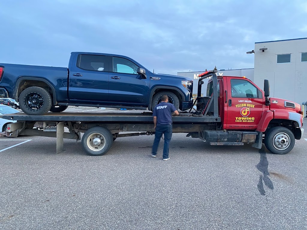 Yellow Hook Towing | 704 Westridge Rd, Strathmore, AB T1P 1H8, Canada | Phone: (403) 901-0087