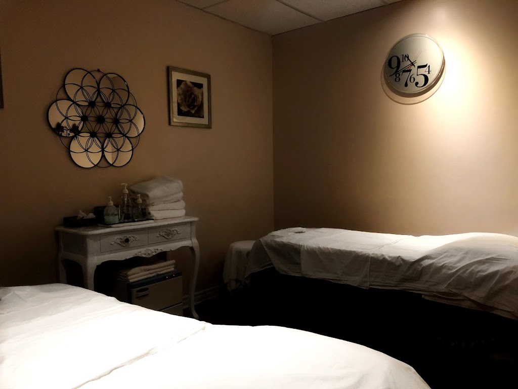 Natural Beauty | 720 Burnhamthorpe Rd W 32 A, Mississauga, ON L5C 3G1, Canada | Phone: (905) 896-8988