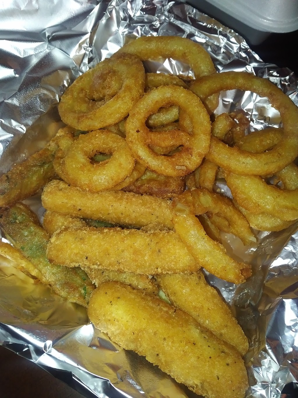Alexandra’s | 912 Cole Harbour Rd, Dartmouth, NS B2V 2J5, Canada | Phone: (902) 435-2700