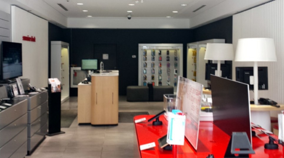 Rogers | 1096 Princess St Unit C12, Kingston, ON K7L 1H2, Canada | Phone: (613) 546-6043