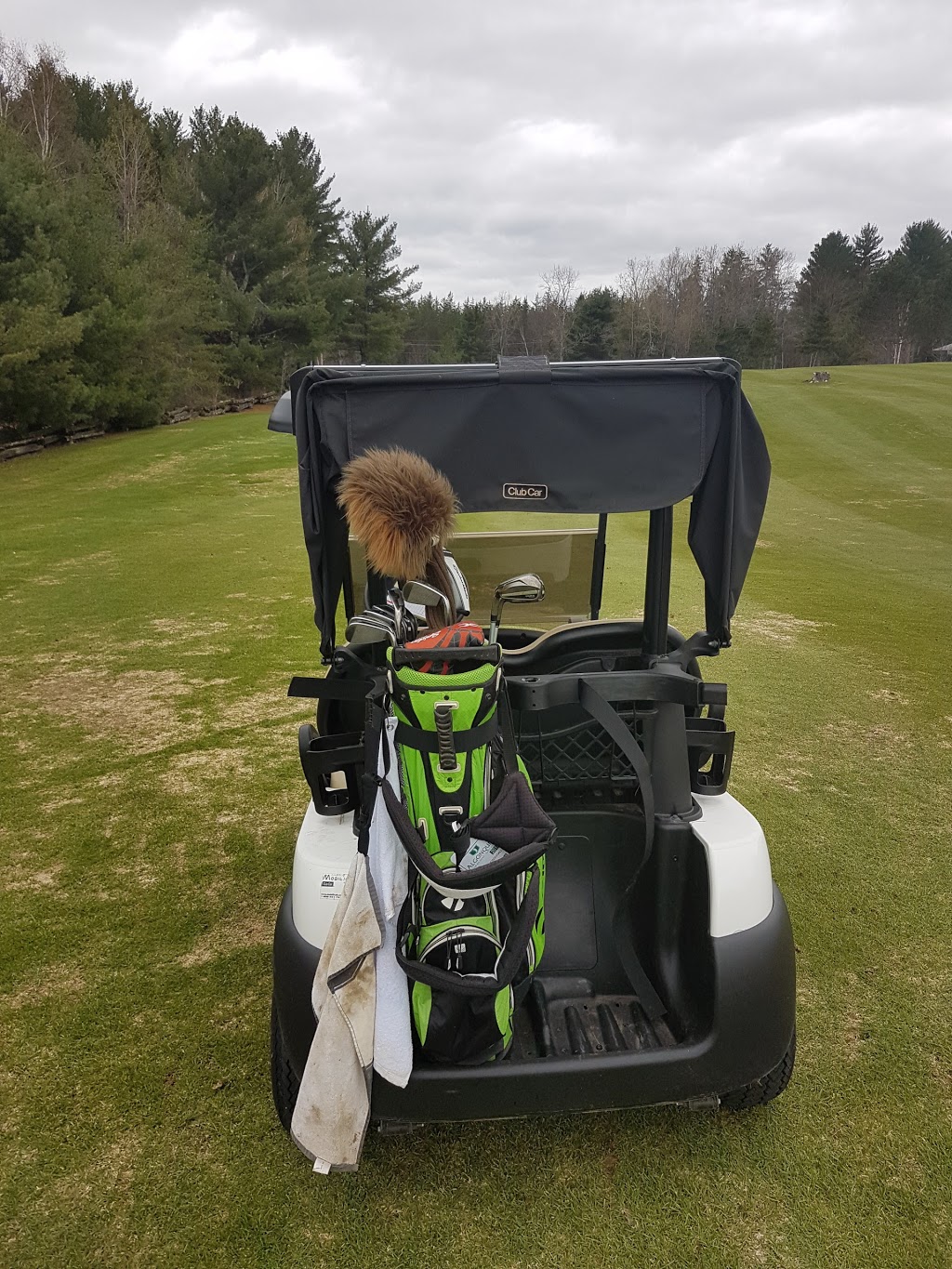 Club De Golf Algonquin | 6 Chemin du Golf, Messines, QC J0X 2J0, Canada | Phone: (819) 449-2554