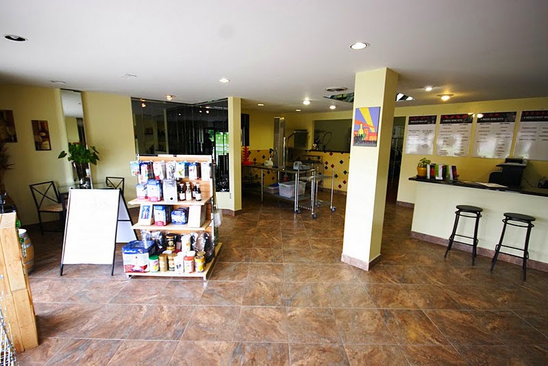 Vinomiro | 407 Gage Ave, Kitchener, ON N2M 5E1, Canada | Phone: (519) 585-0003