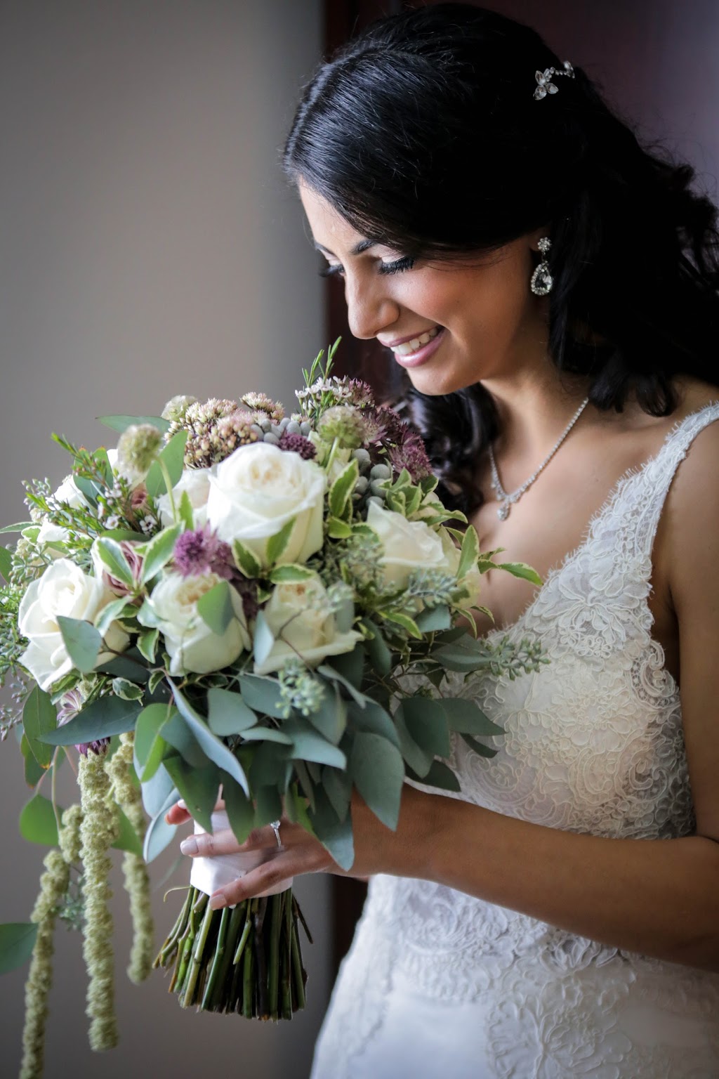 Aura Design | 2280 Boulevard Marcel-Laurin, Saint-Laurent, QC H4R 1K2, Canada | Phone: (514) 334-8989
