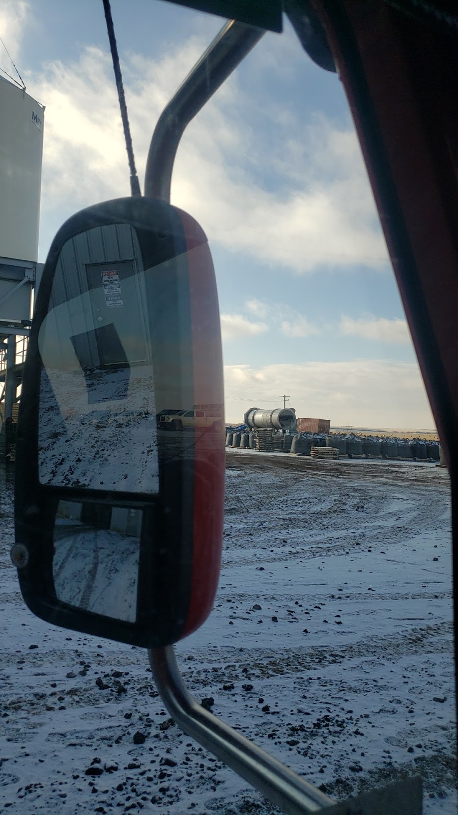 Canadian humalite international inc. | Range Rd 164, Gadsby, AB T0C 1K0, Canada | Phone: (780) 488-4810