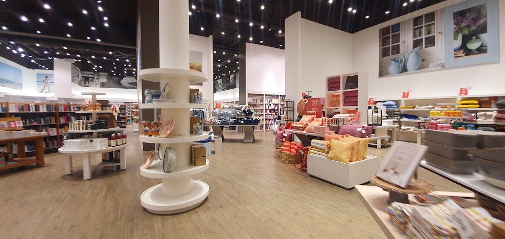 Quartier Laval | 1350 Boul. le Corbusier, Laval, QC H7N 0A9, Canada | Phone: (514) 337-8151