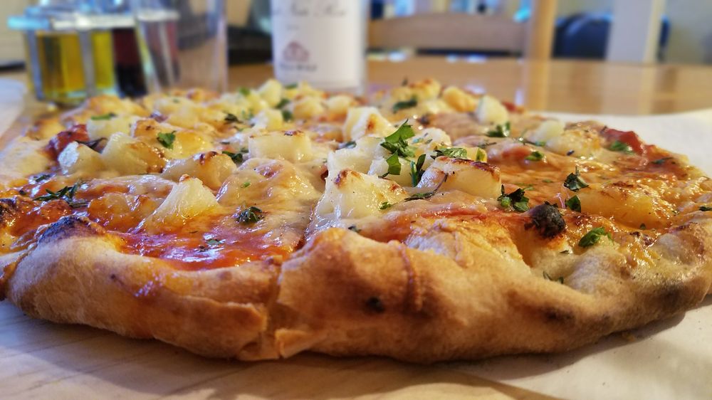 Island Pie | 11 Jack and Jill Pl, Eastsound, WA 98245, USA | Phone: (360) 376-2505