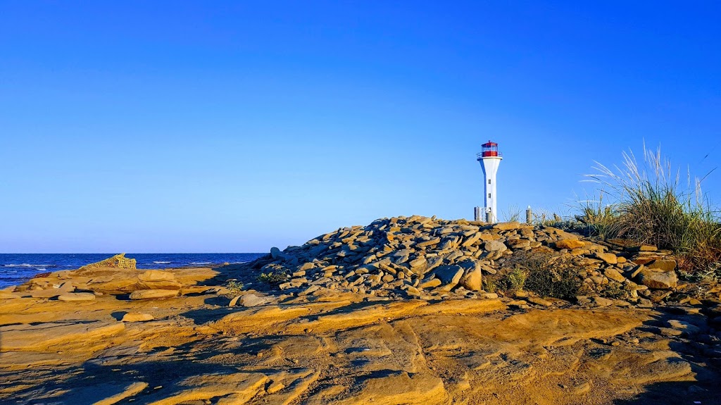 Point Escuminac Lighthouse | Escuminac Point Rd, Escuminac, NB E9A, Canada | Phone: (418) 288-5698