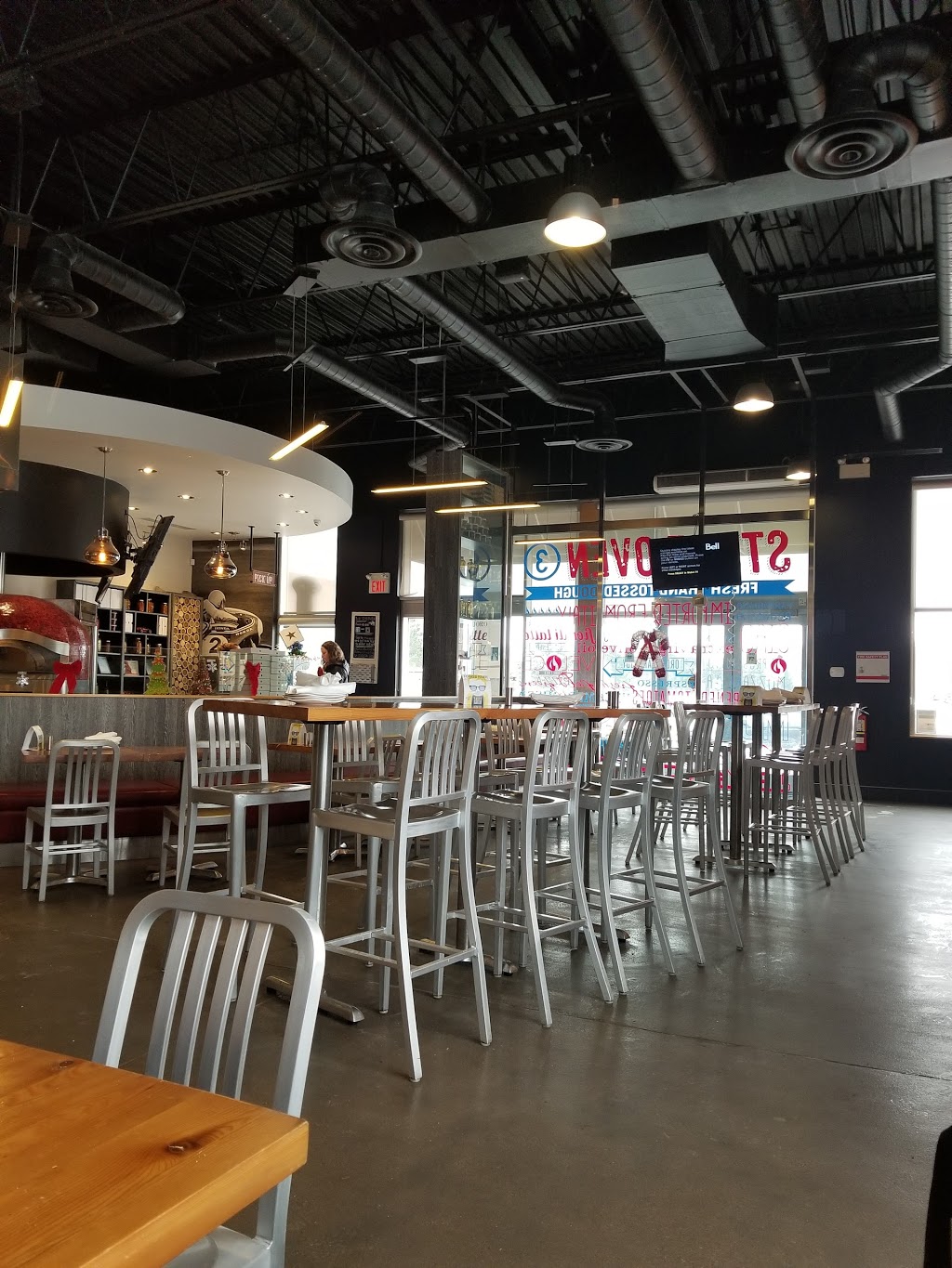Veloce Italian Kitchen | 795 Wonderland Rd S, London, ON N6K 3C2, Canada | Phone: (519) 472-4555