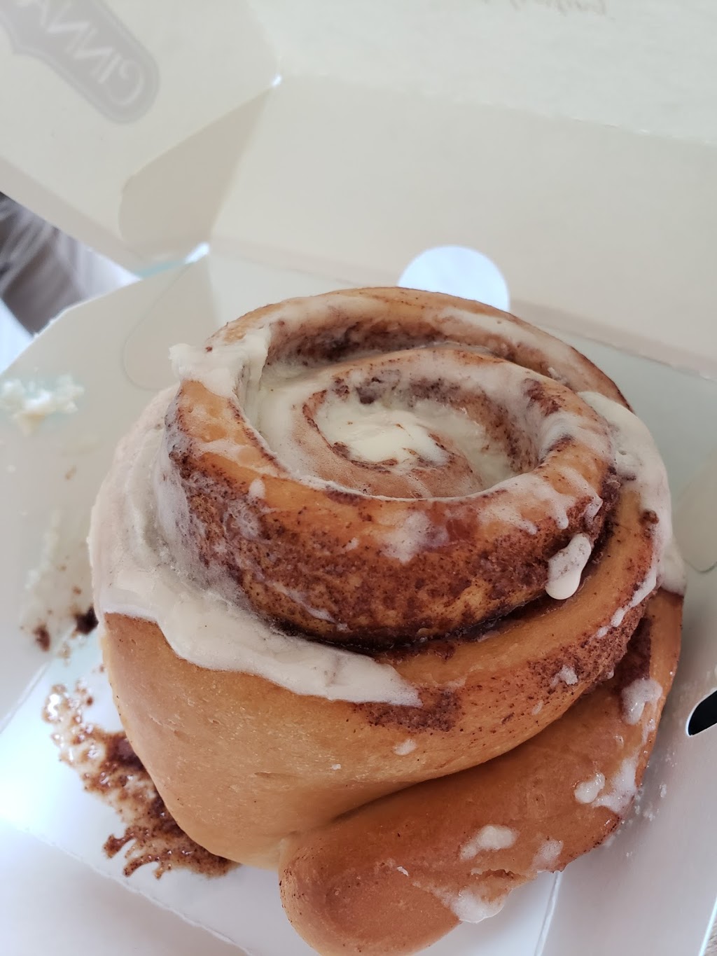 Cinnabon | Conestoga Mall, 550 King St N, Waterloo, ON N2L 5W6, Canada | Phone: (519) 886-5500