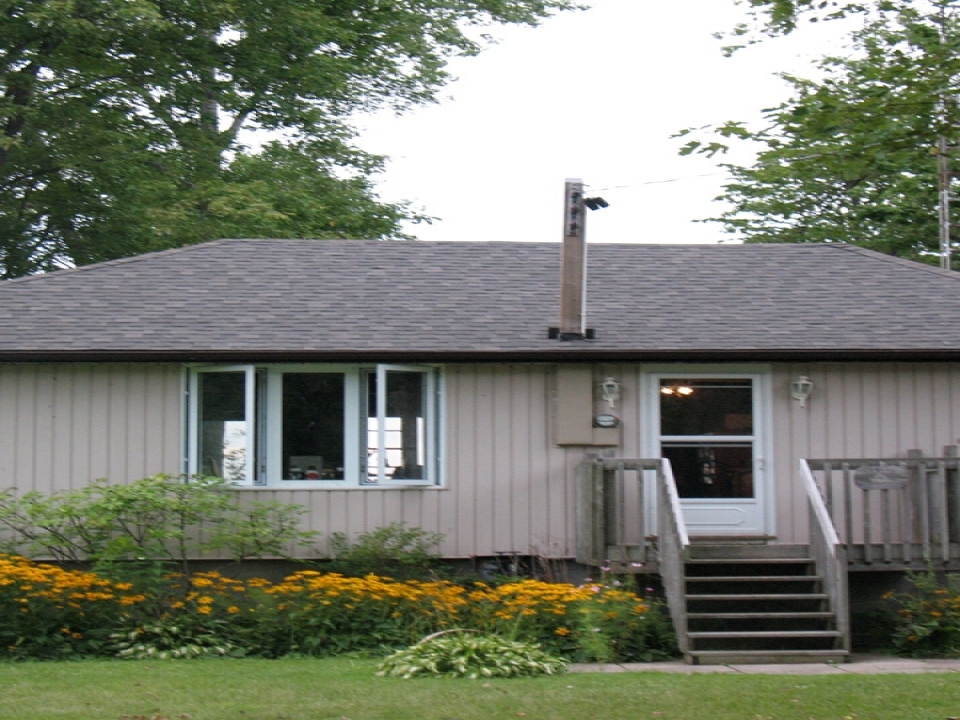 Roof Pro Plus Home Improvements | 23665b Lake Ridge Rd, Pefferlaw, ON L0E 1N0, Canada | Phone: (905) 898-4800
