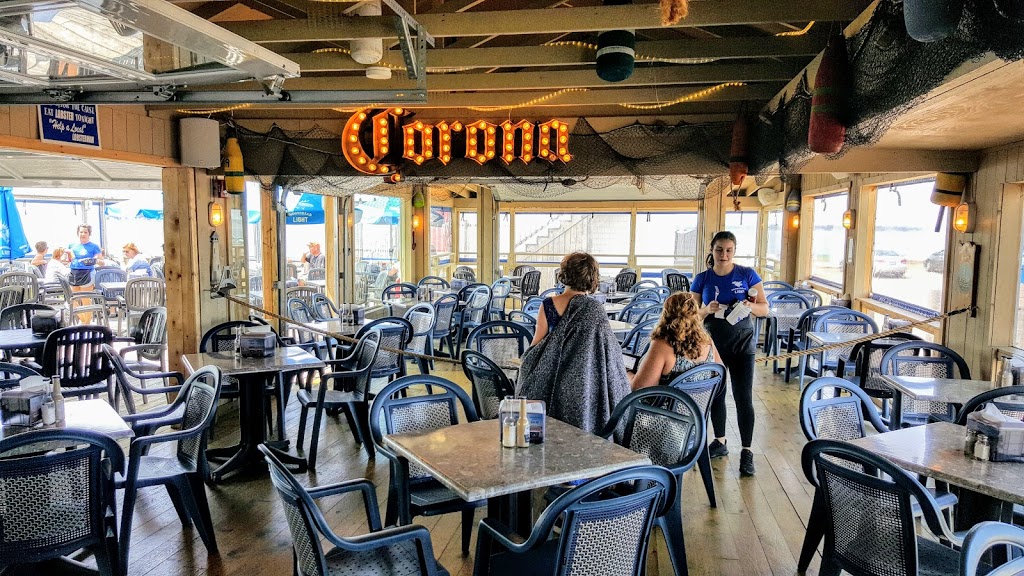 Sandbar | 70 Pointe Du Chêne Rd, Shediac, NB E4P 2M1, Canada | Phone: (506) 532-0074