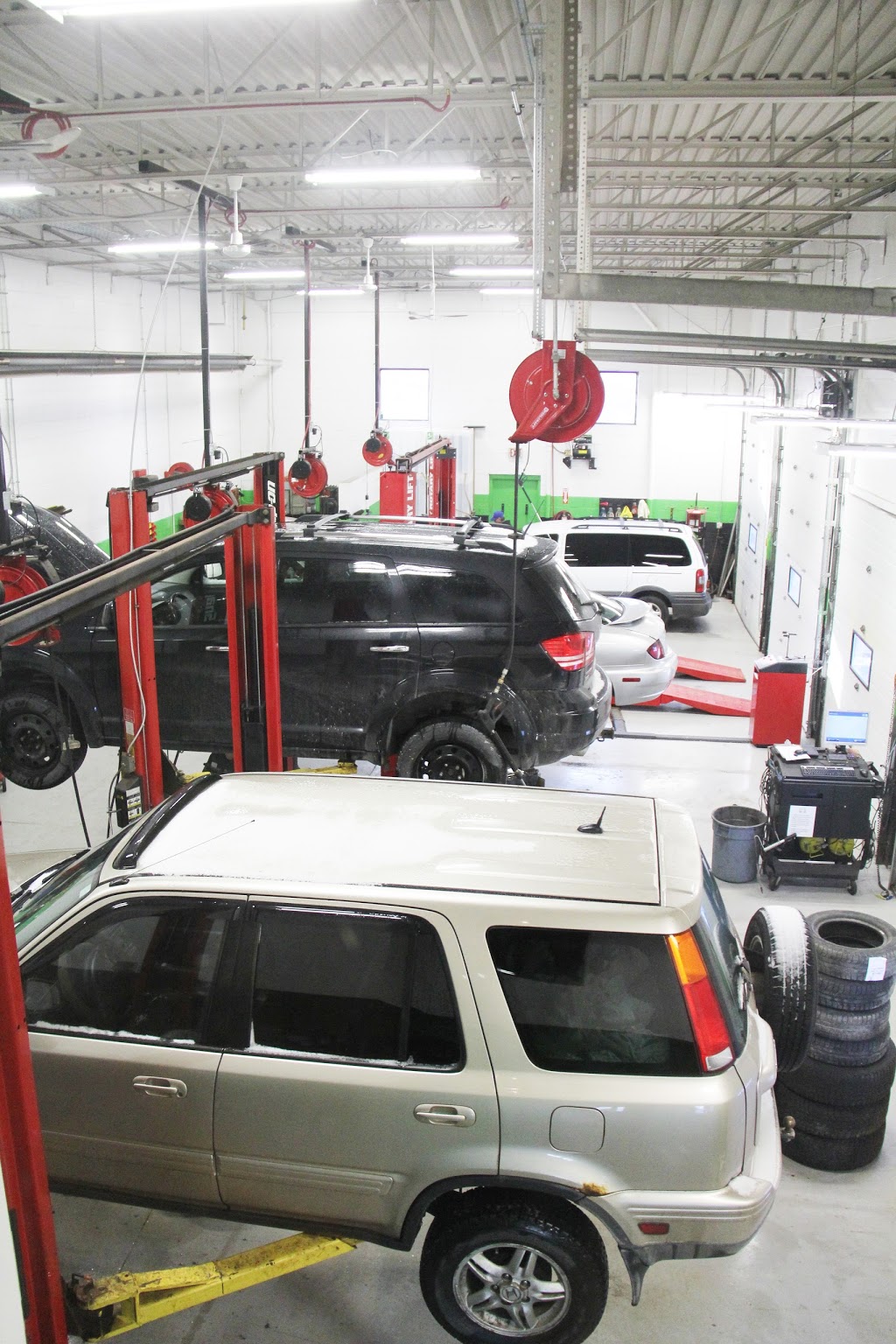 Vaughan Auto Service | 77 Highview Ave E, London, ON N6C 5G4, Canada | Phone: (519) 434-7798