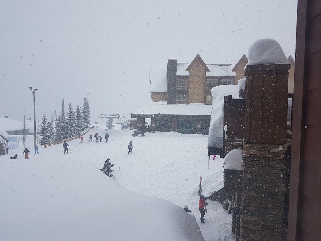 Whitefoot Lodge, Big White | 5375 Big White Rd, Kelowna, BC V1P 1P3, Canada | Phone: (250) 765-8888