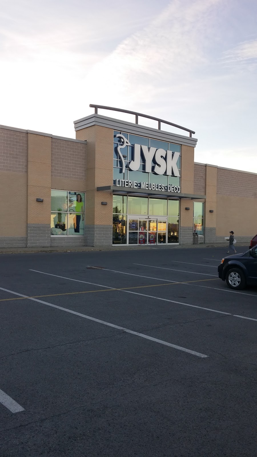 JYSK Laval - Quartier Laval | 950 Boul. le Corbusier, Laval, QC H7N 0A9, Canada | Phone: (888) 696-5975