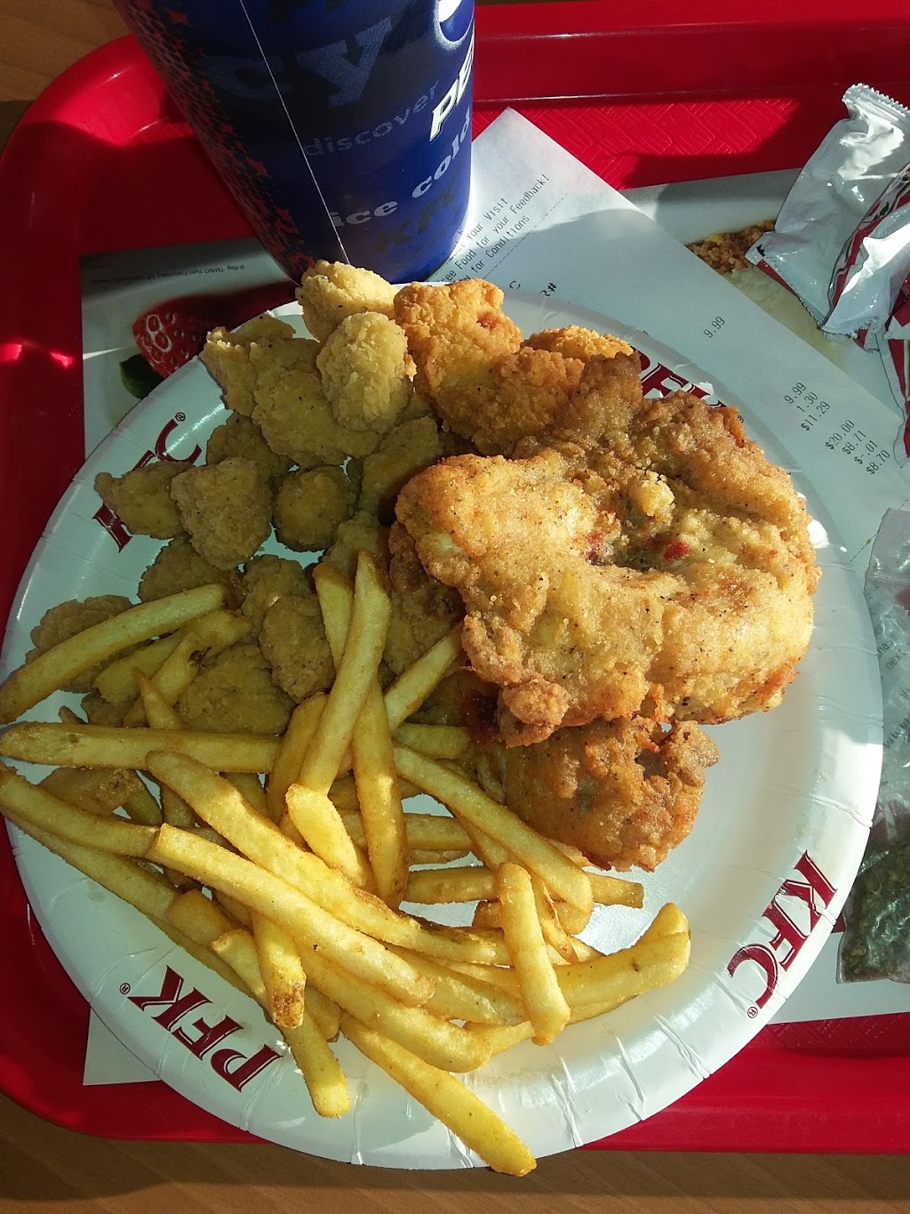 KFC | 1683 Dundas St, London, ON N5W 3C8, Canada | Phone: (519) 451-0464
