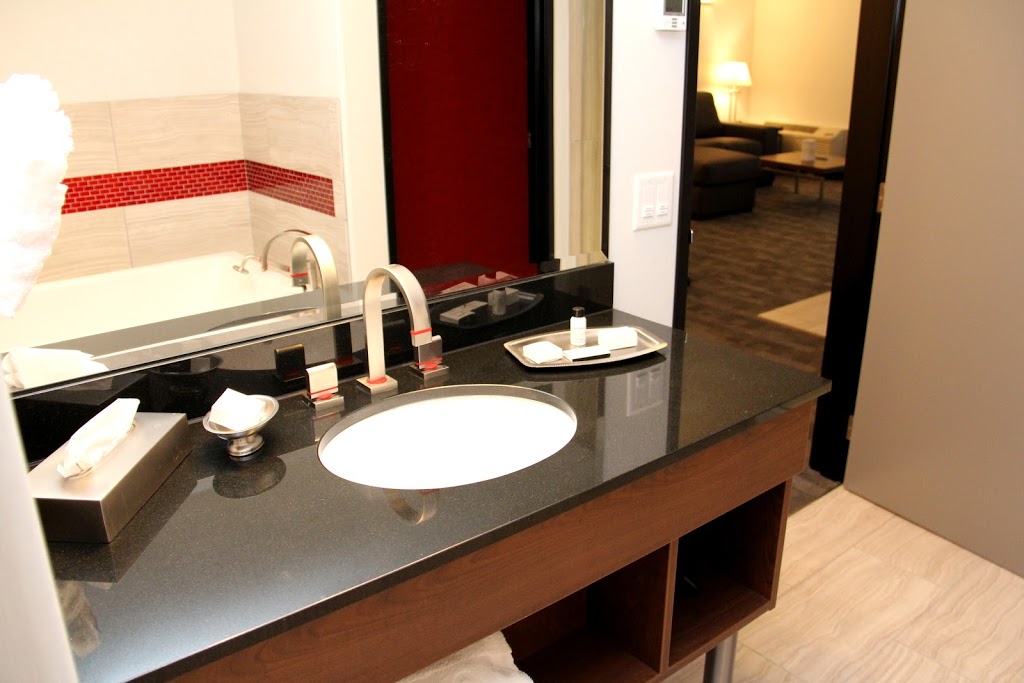 Hotel Elan | 1122 16 Ave SW, Calgary, AB T2R 0T6, Canada | Phone: (403) 229-2040