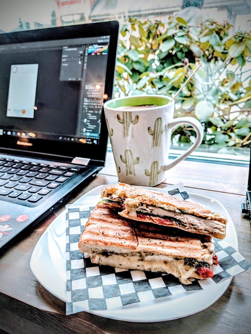 Flying Cup Coffee & Dessert | 10422 168 St #103, Surrey, BC V4N 1R9, Canada | Phone: (604) 585-3363